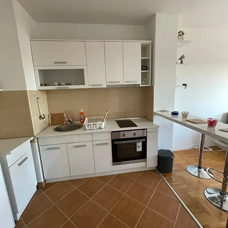 Lv Apartments Белград Екстериор снимка