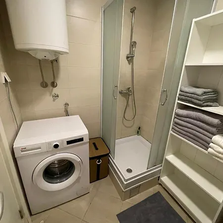 Lv Apartments Белград Екстериор снимка