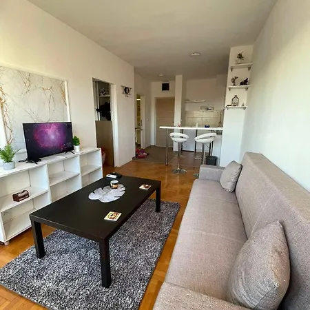 Lv Apartments Белград Екстериор снимка