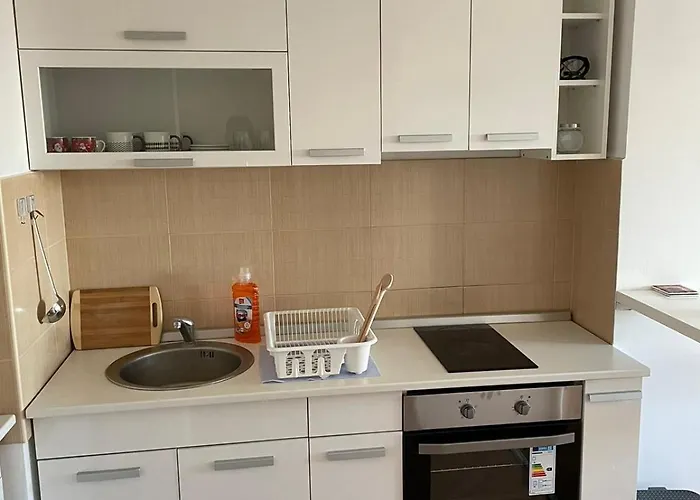 Lv Apartments